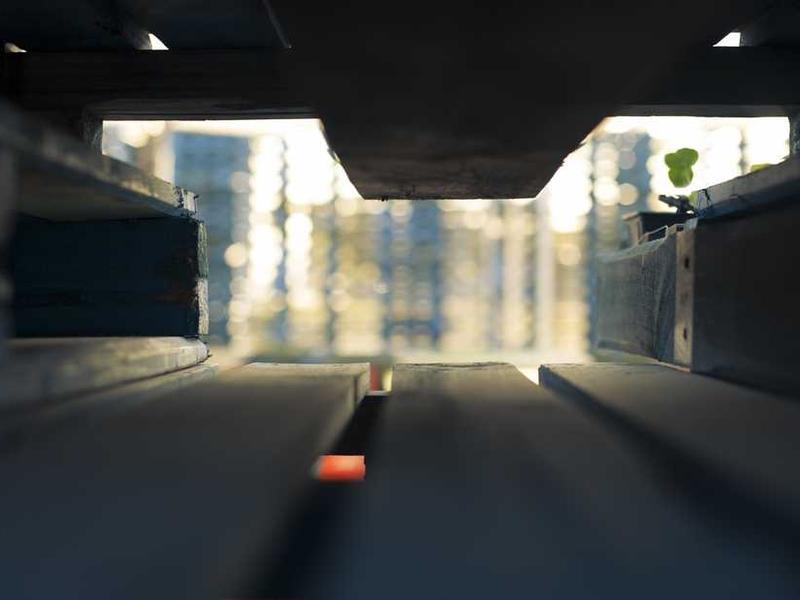 海外梯子加速器多设备高速连接示意图